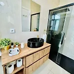Plaza House アパート Ílhavo