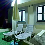 Plaza House *
